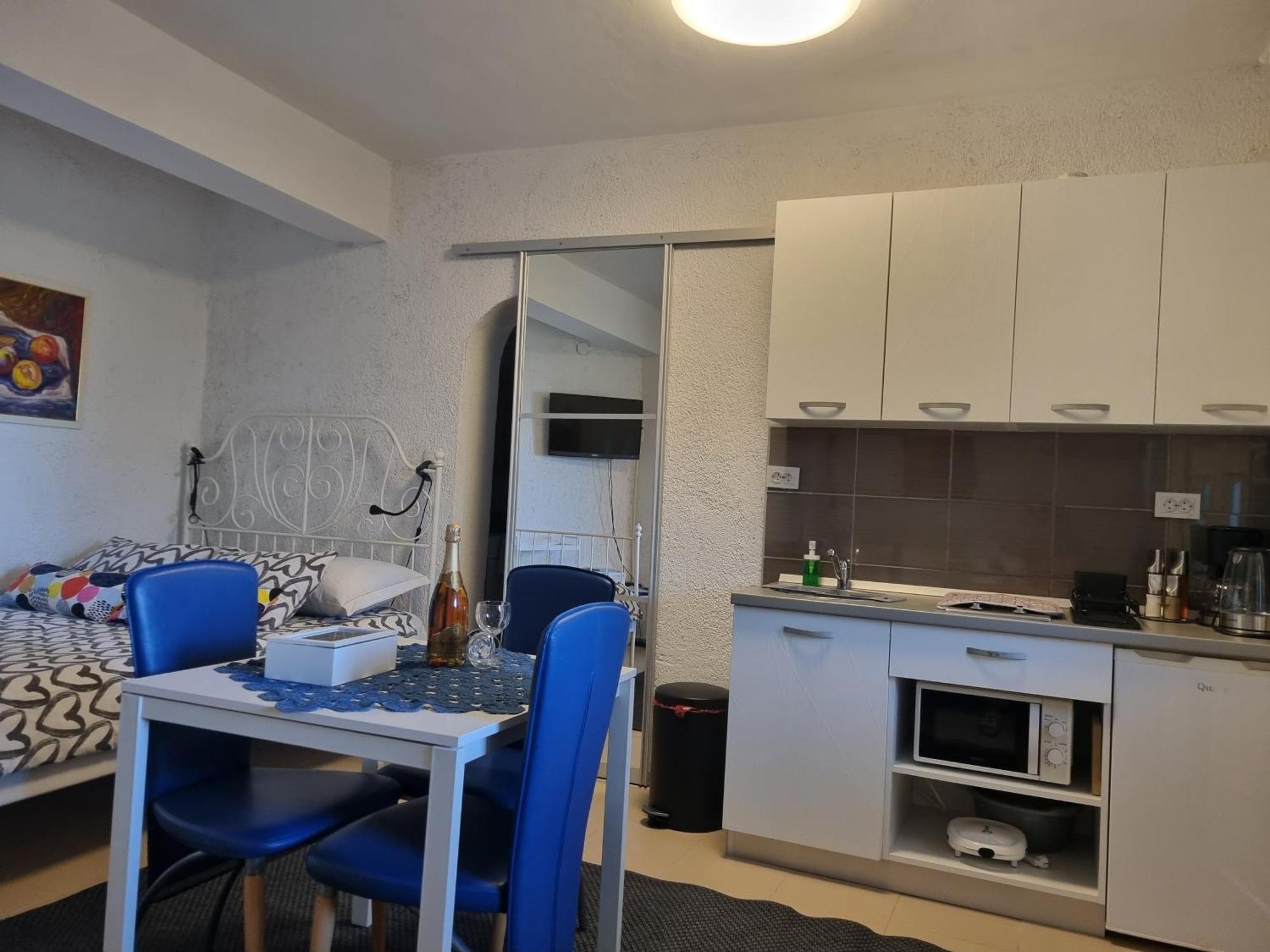 Apartments Dora Crikvenica Esterno foto