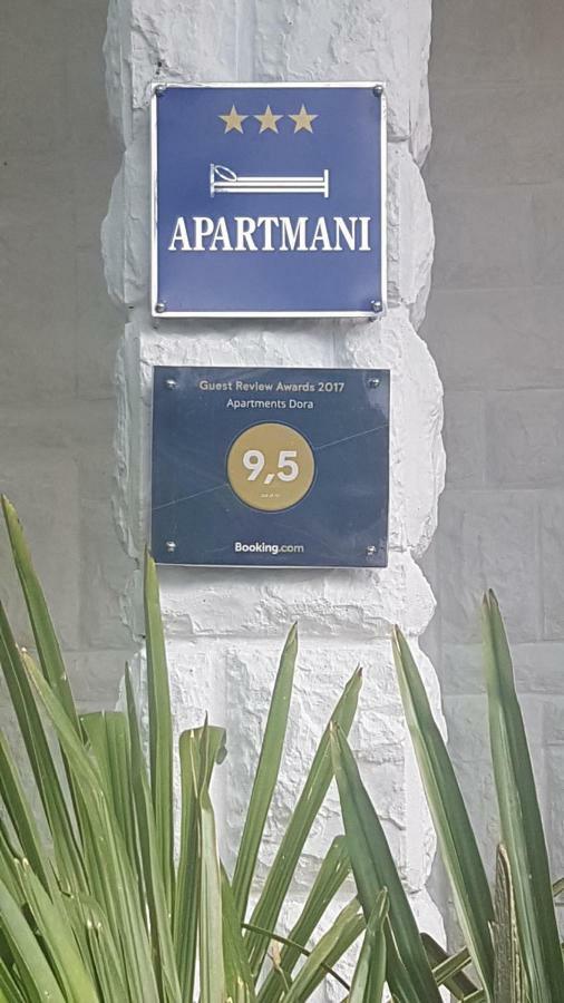 Apartments Dora Crikvenica Esterno foto